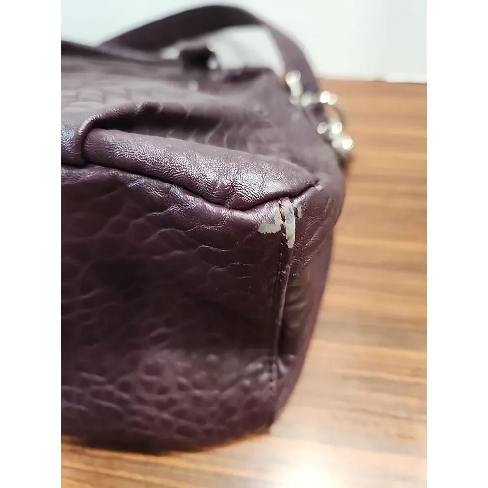 31 Thirty‎ One Purse Couture Street Jewell Vintage Pebble Deep Plum Shoulder Bag